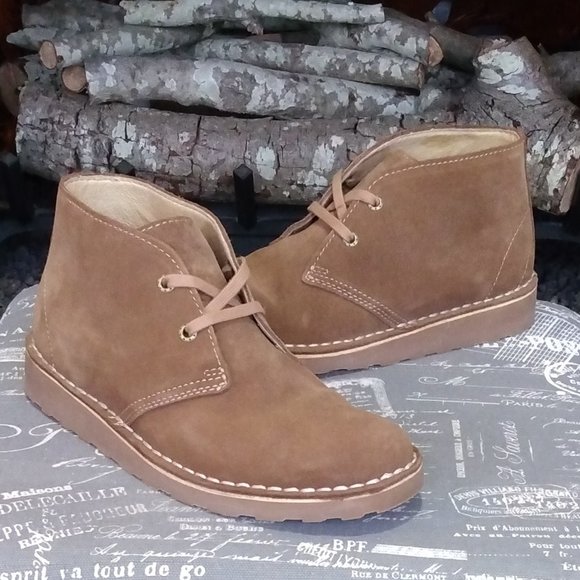 L.L. Bean Shoes - Women's LL Bean Stonington Chukka Boots